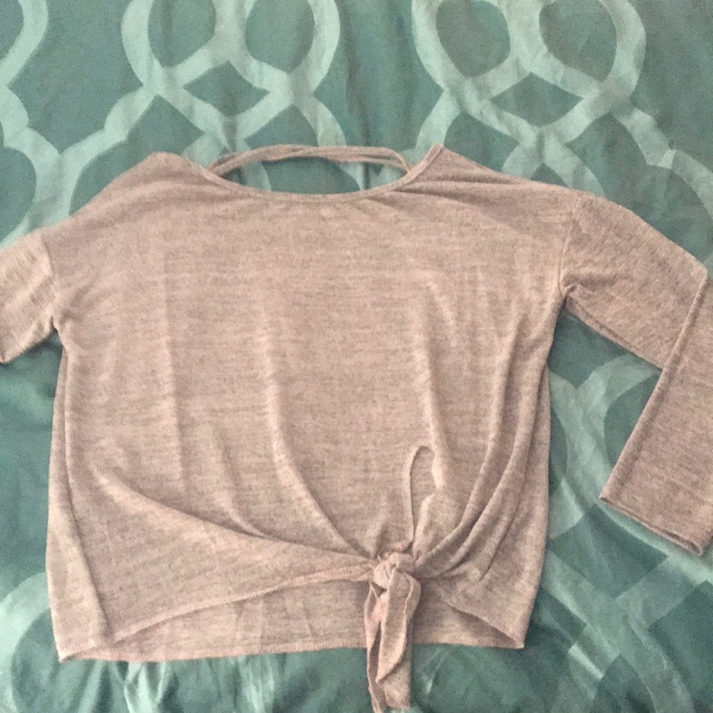 Front tie cute top.